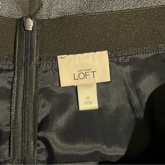 Ann Taylor LOFT Short Skirt Blue Metallic Shimmery Size 16 - Picture 6 of 10